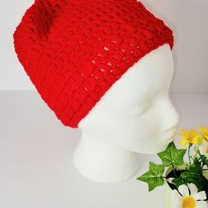 Red crochet beanie ♥